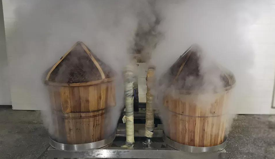 科技釀酒新趨勢，蒸汽發(fā)生器釀酒好幫手！發(fā)酵蒸餾都離不開它